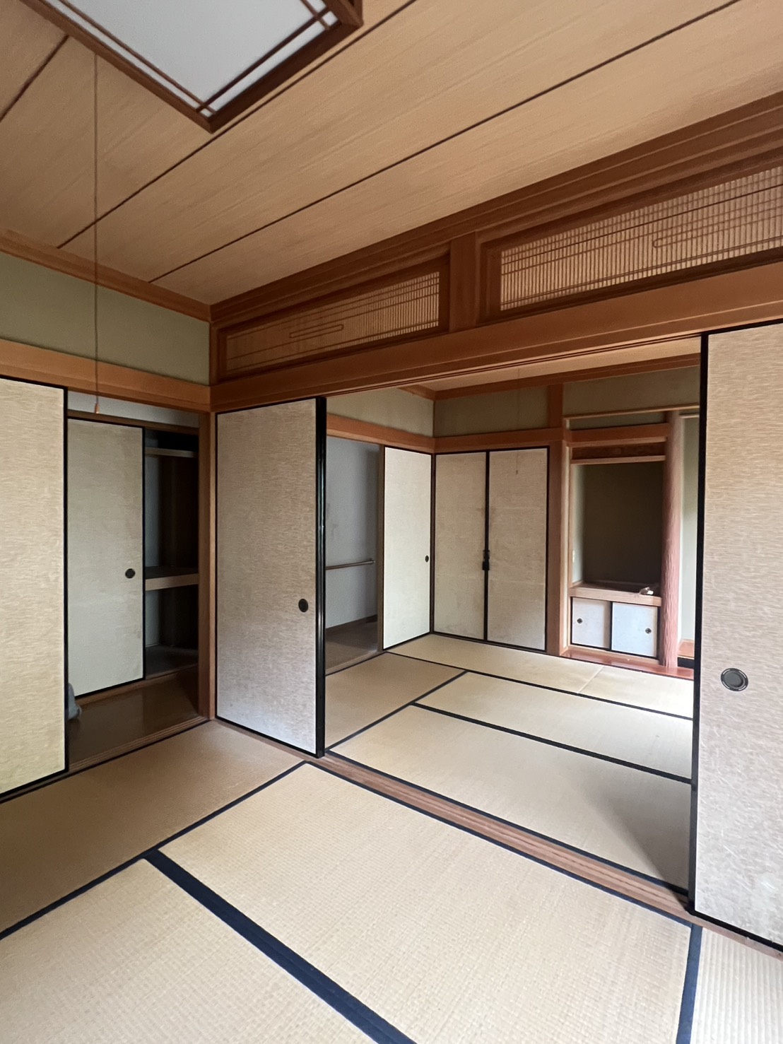 和室（荷物撤去予定）